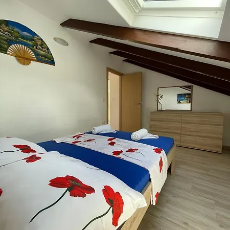 Apartmán Golub - 2 Kaštel Stari